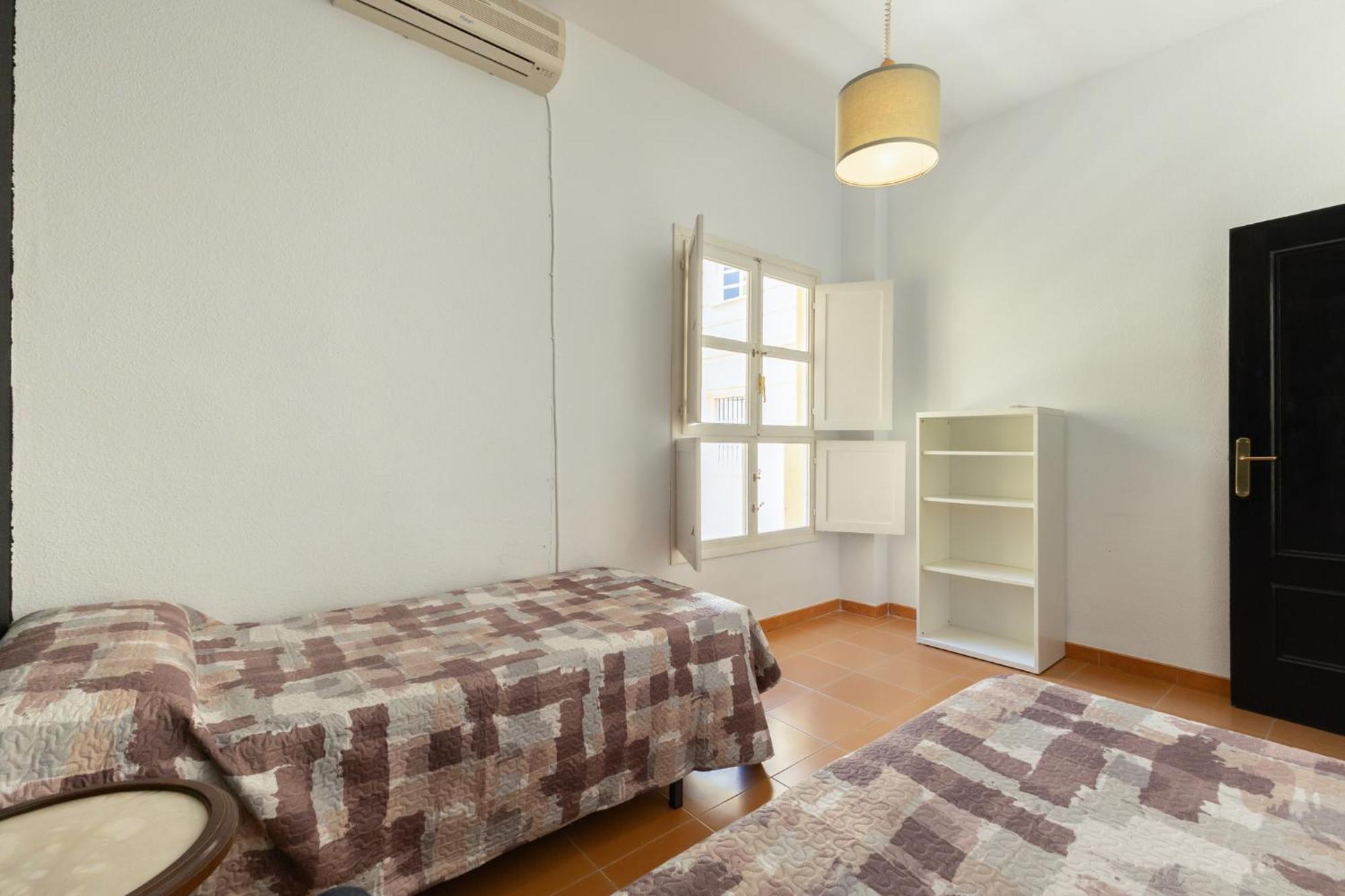 Conde Center Premium Suites, Free Parking Seville Luaran gambar